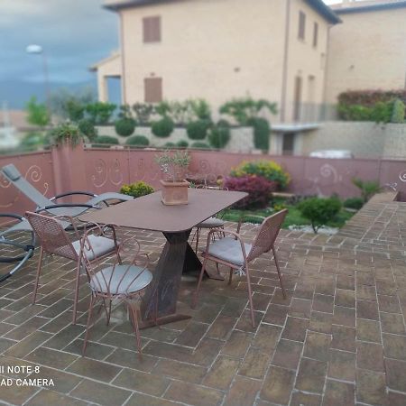 Villa Eden Montefalco Exterior foto